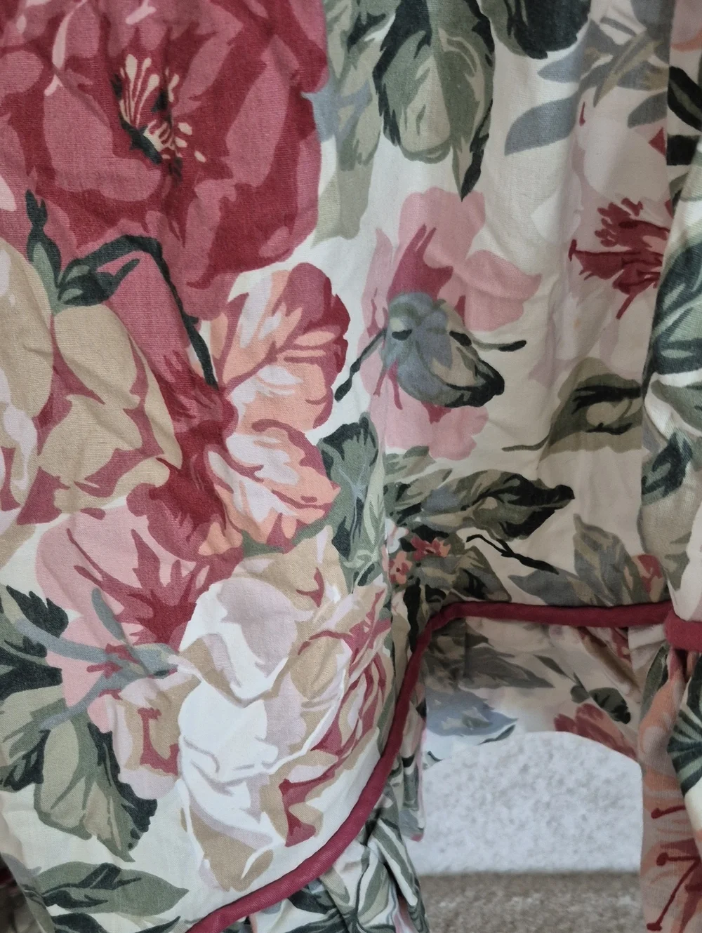 Vintage Floral Ruffled Swag Curtain 84x26